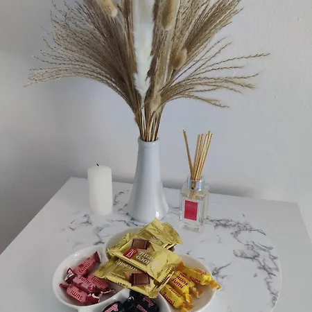 Nidal Apartment
