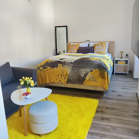 Nidal Apartment